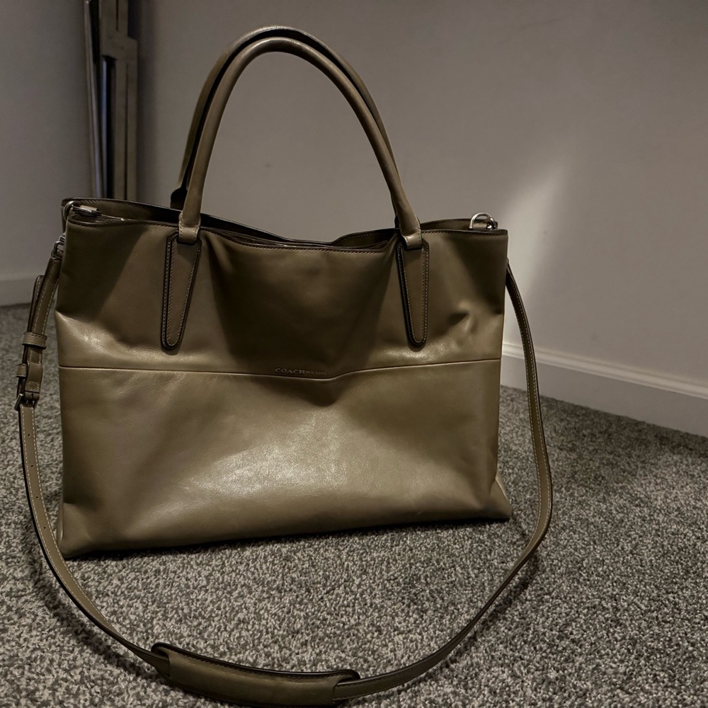 Coach Christie Carryall Tote – Olive Green Smooth Leather